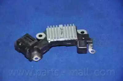 Parts-Mall PXPBB-008 - Regolatore alternatore autozon.pro