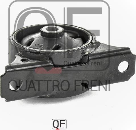 Quattro Freni QF00A00440 - Sospensione, Motore autozon.pro