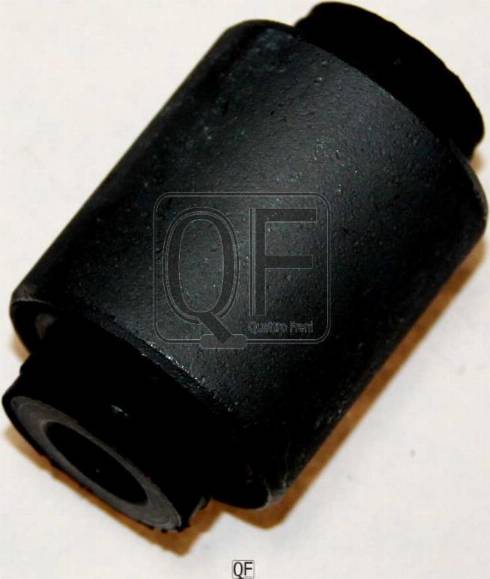 Quattro Freni QF30D00067 - Supporto, Braccio oscillante autozon.pro