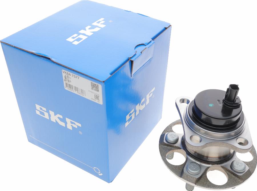 SKF VKBA 7577 - Kit cuscinetto ruota autozon.pro