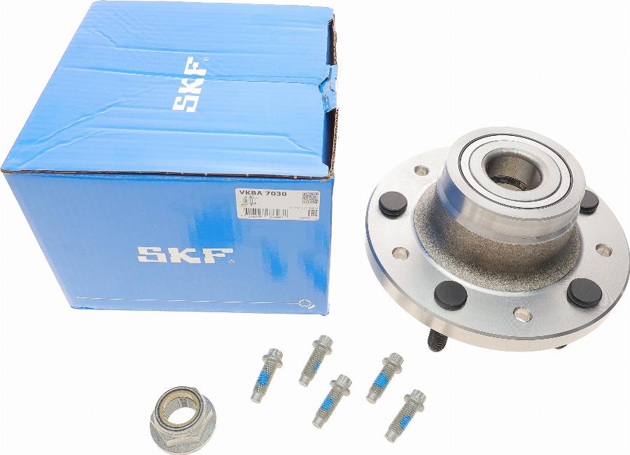 SKF VKBA 7030 - Kit cuscinetto ruota autozon.pro