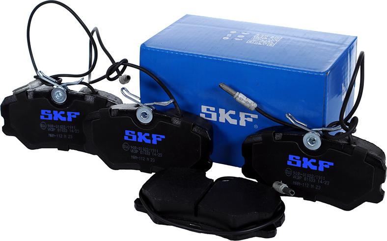 SKF VKBP 81033 E - Kit pastiglie freno, Freno a disco autozon.pro