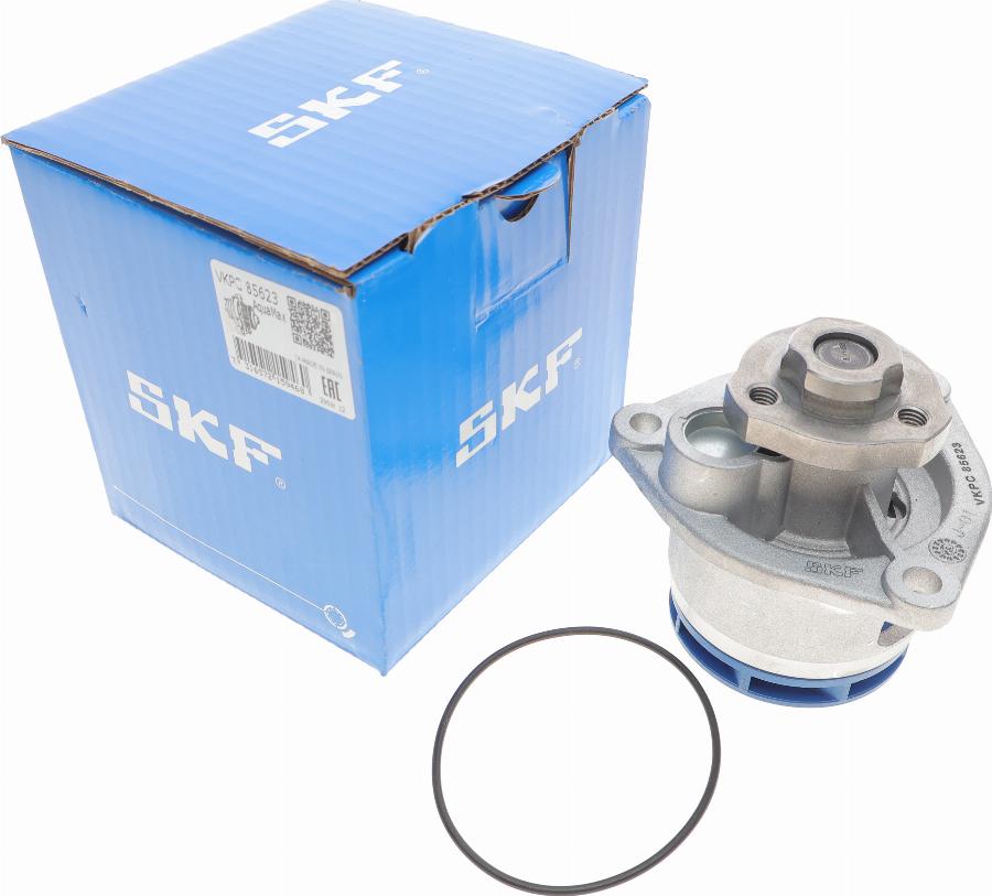 SKF VKPC 85623 - Pompa acqua autozon.pro