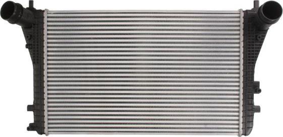 Thermotec DAA011TT - Intercooler autozon.pro