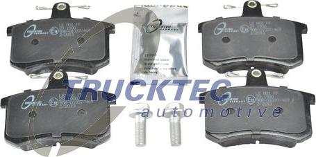 Trucktec Automotive 07.35.108 - Kit pastiglie freno, Freno a disco autozon.pro