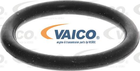 VAICO V10-5890 - Flangia d. refrigerante autozon.pro