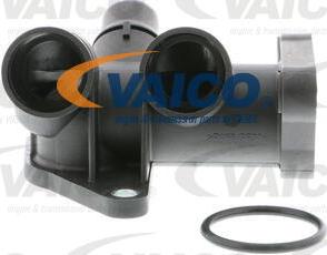 VAICO V10-0377 - Flangia d. refrigerante autozon.pro