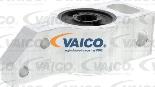 VAICO V10-3941 - Supporto, Braccio oscillante autozon.pro