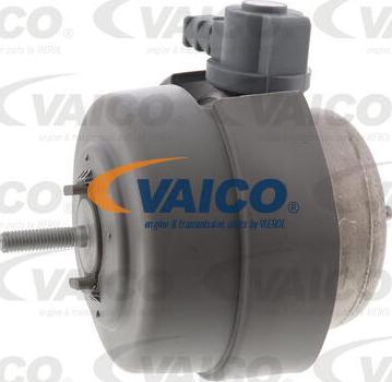 VAICO V10-7576 - Sospensione, Motore autozon.pro