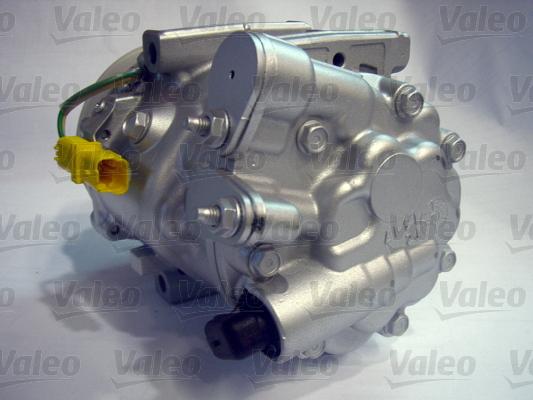 Valeo 813663 - Compressore, Climatizzatore autozon.pro