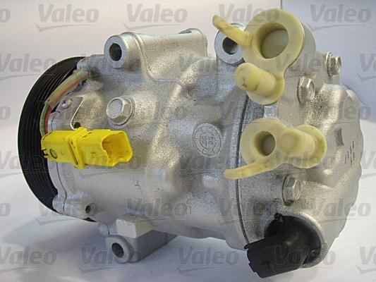 Valeo 813725 - Compressore, Climatizzatore autozon.pro