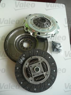 Valeo 835039 - Kit frizione autozon.pro