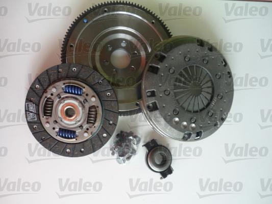 Valeo 826551 - Kit frizione autozon.pro