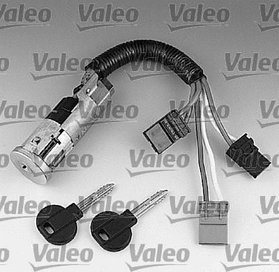 Valeo 252402 - Interruttore, Accensione / motorino d'avviamento autozon.pro