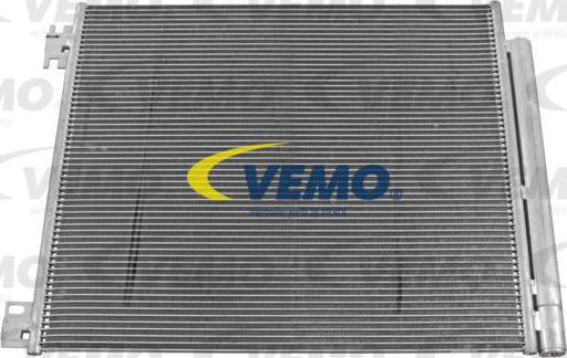 Vemo V46-62-0038 - Condensatore, Climatizzatore autozon.pro