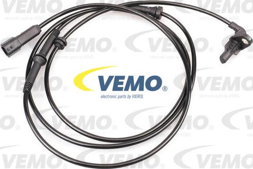 Vemo V46-72-0232 - Sensore, N° giri ruota autozon.pro