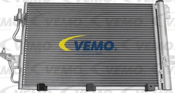 Vemo V40-62-0014 - Condensatore, Climatizzatore autozon.pro