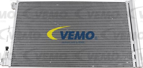 Vemo V40-62-0031 - Condensatore, Climatizzatore autozon.pro