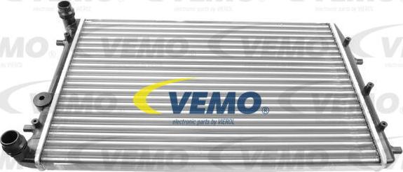 Vemo V15-60-5048 - Radiatore, Raffreddamento motore autozon.pro