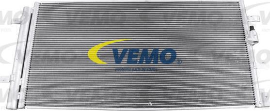 Vemo V15-62-1060 - Condensatore, Climatizzatore autozon.pro