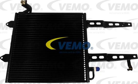 Vemo V15-62-1003 - Condensatore, Climatizzatore autozon.pro