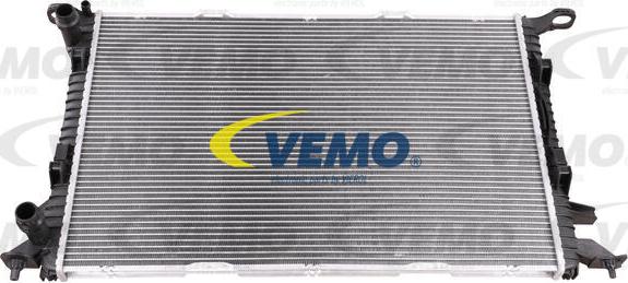 Vemo V10-60-0034 - Radiatore, Raffreddamento motore autozon.pro