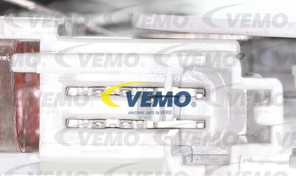 Vemo V10-84-0152 - Luce supplementare freno autozon.pro