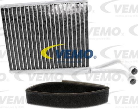 Vemo V30-61-0012 - Scambiatore calore, Riscaldamento abitacolo autozon.pro