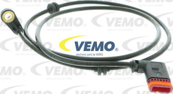 Vemo V30-72-0039-1 - Sensore, N° giri ruota autozon.pro