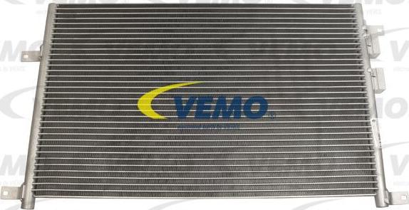 Vemo V24-62-0001 - Condensatore, Climatizzatore autozon.pro