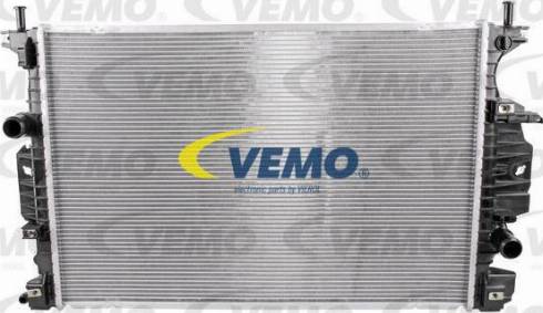 Vemo V25-60-3017 - Radiatore, Raffreddamento motore autozon.pro