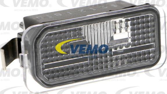 Vemo V25-84-0003 - Luce targa autozon.pro