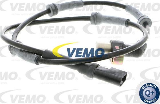 Vemo V25-72-1012 - Sensore, N° giri ruota autozon.pro