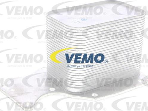 Vemo V20-60-0047 - Radiatore olio, Olio motore autozon.pro