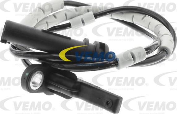 Vemo V20-72-5220 - Sensore, N° giri ruota autozon.pro