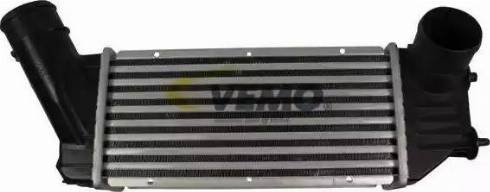 Vemo V22-60-0006 - Intercooler autozon.pro