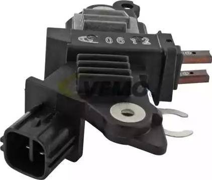 Vemo V70-77-0002 - Regolatore alternatore autozon.pro